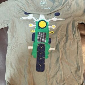 Mini Boden Green Short Sleeve Tee Casual Crew Neck